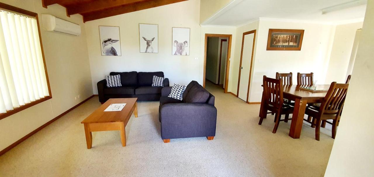 The Convent Boutique Accommodation Hay Exterior foto